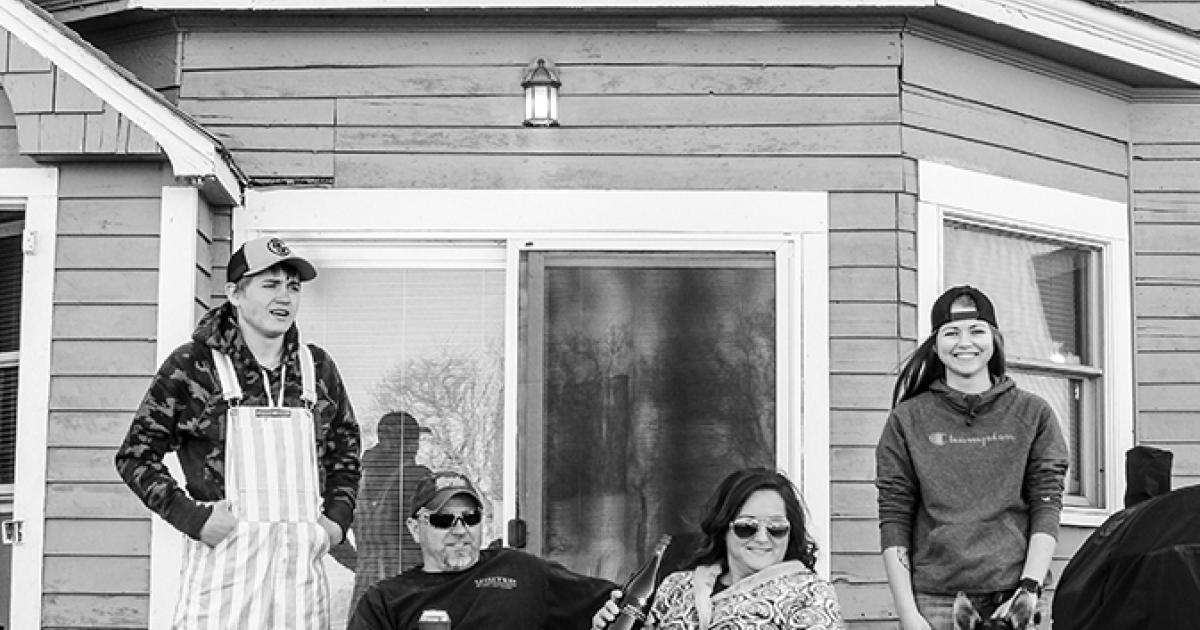 The Shane and JeriAnn Everson family, rural Dazey.