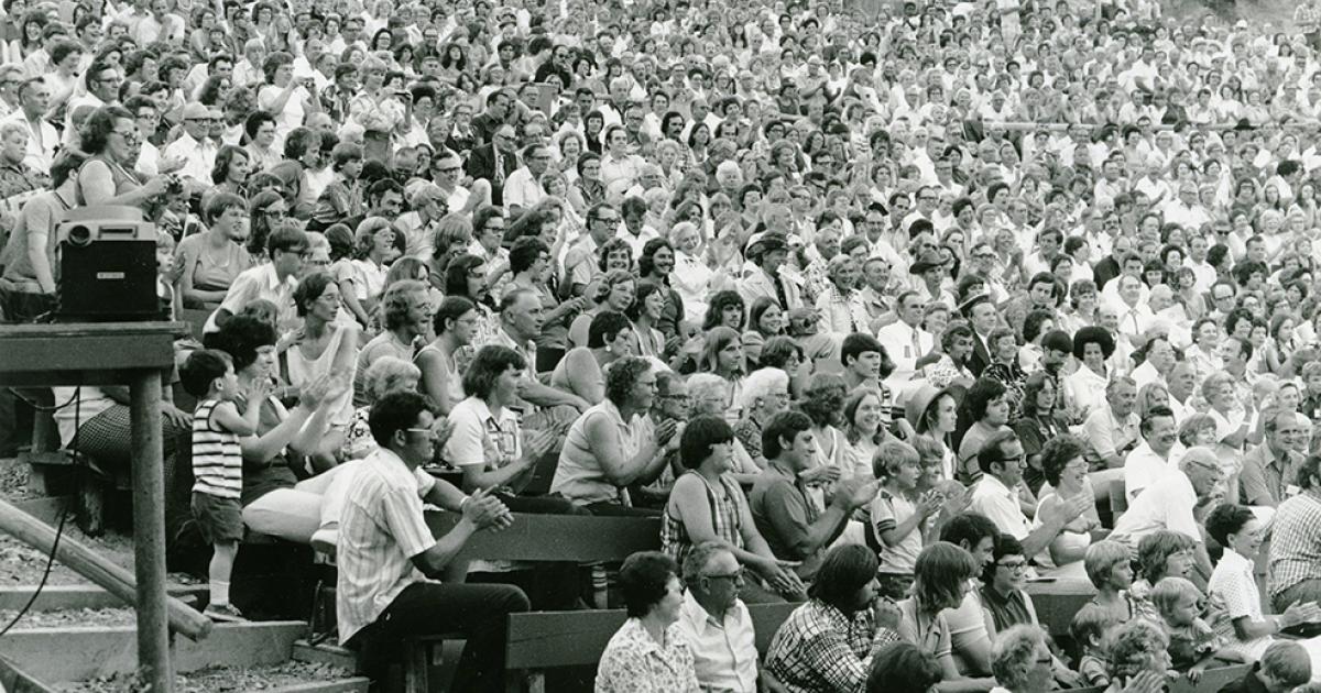 Early Medora Musical attendees