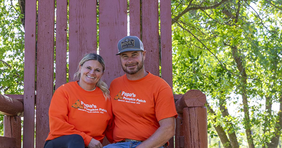 Shannon Knutson, left, and Chase Dauenhauer