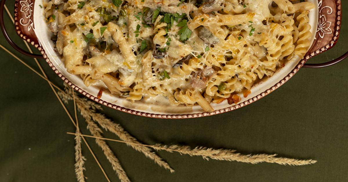 Lemon Chicken Orzo Soup