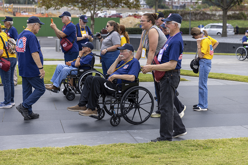 Veterans honor flight trip no. 8