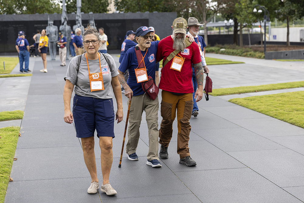 Veterans honor flight trip no. 8
