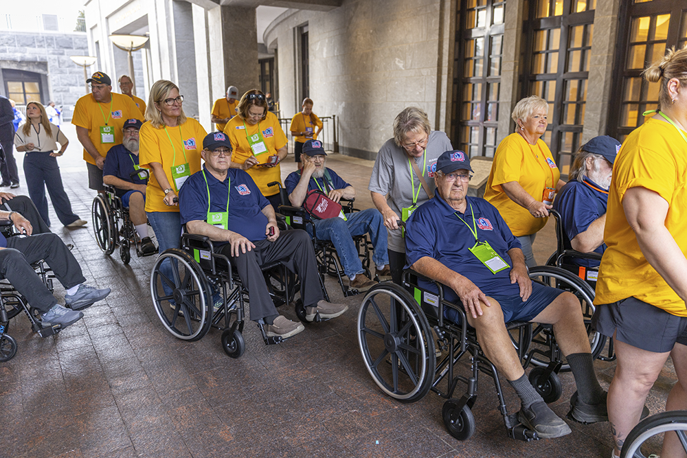 Veterans honor flight trip no. 8