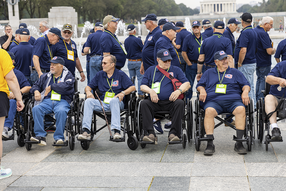 Veterans honor flight trip no. 8