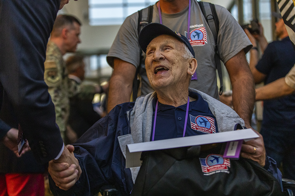 Veterans honor flight trip no. 7
