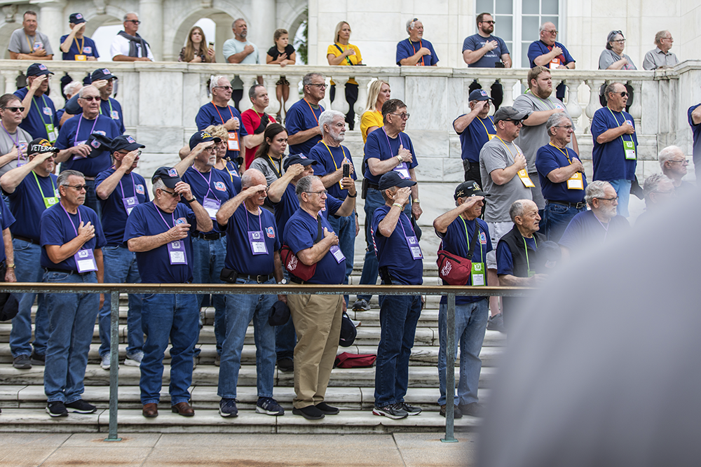 Veterans honor flight trip no. 7