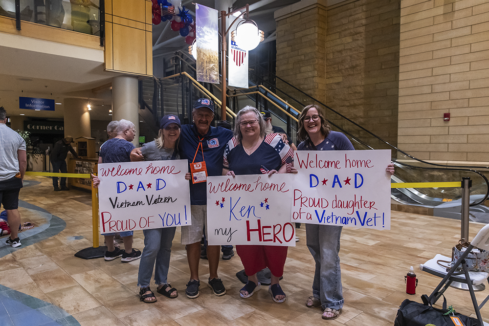 Veterans honor flight trip no. 7